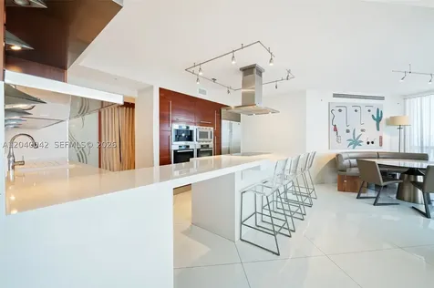 18201 Collins Avenue Sunny Isles Beach FL 33160
