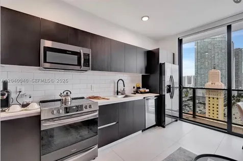398 NE 5th Street Miami FL 33132