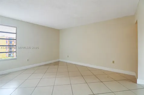 4717 NW 7th Street Miami FL 33126