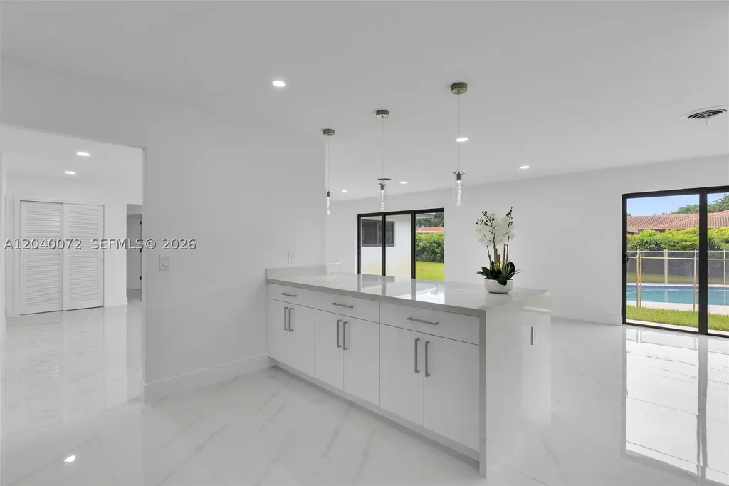 6940 NW 6th Street Plantation FL 33317