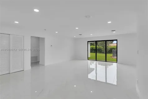 6940 NW 6th Street Plantation FL 33317