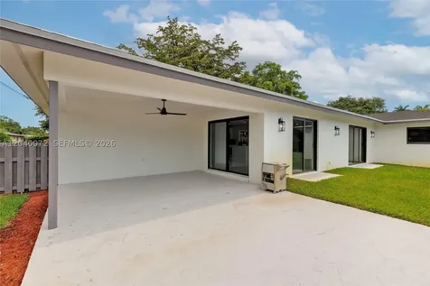 6940 NW 6th Street Plantation FL 33317