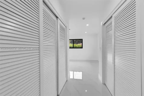 6940 NW 6th Street Plantation FL 33317