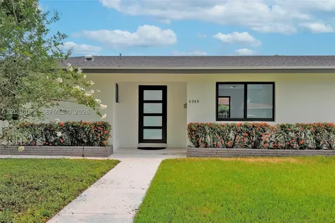 6940 NW 6th Street Plantation FL 33317