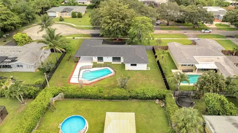 6940 NW 6th Street Plantation FL 33317