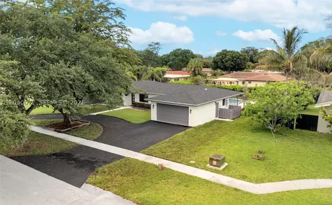 6940 NW 6th Street Plantation FL 33317