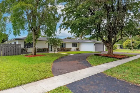 6940 NW 6th Street Plantation FL 33317