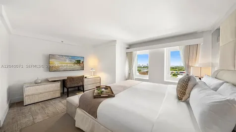 102 24 Miami Beach FL 33139