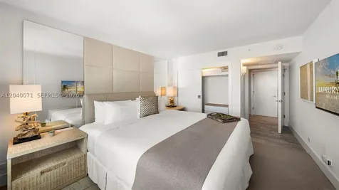 102 24 Miami Beach FL 33139