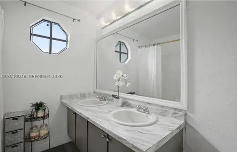 3539 W Inverrary Boulevard W Lauderhill FL 33319