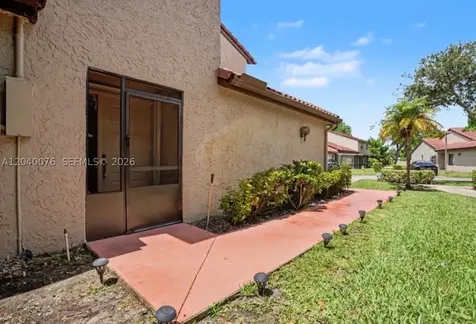 3539 W Inverrary Boulevard W Lauderhill FL 33319