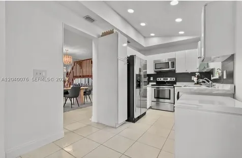 3539 W Inverrary Boulevard W Lauderhill FL 33319