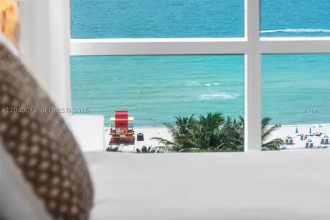102 24 Miami Beach FL 33139