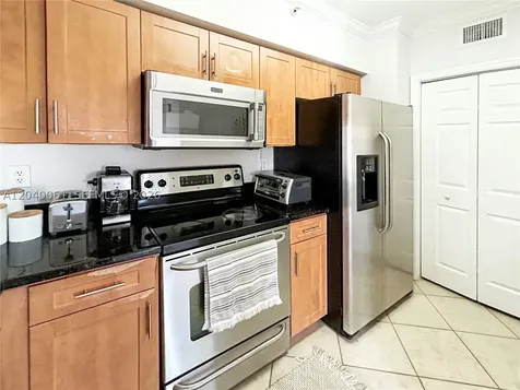 6458 Emerald Dunes Drive West Palm Beach FL 33411