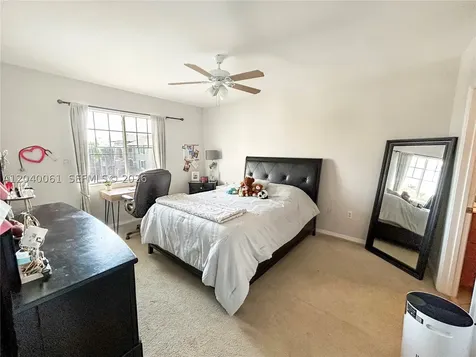 6458 Emerald Dunes Drive West Palm Beach FL 33411