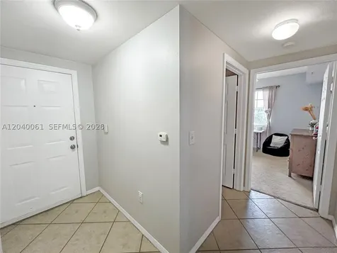 6458 Emerald Dunes Drive West Palm Beach FL 33411