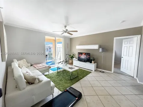 6458 Emerald Dunes Drive West Palm Beach FL 33411