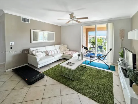 6458 Emerald Dunes Drive West Palm Beach FL 33411