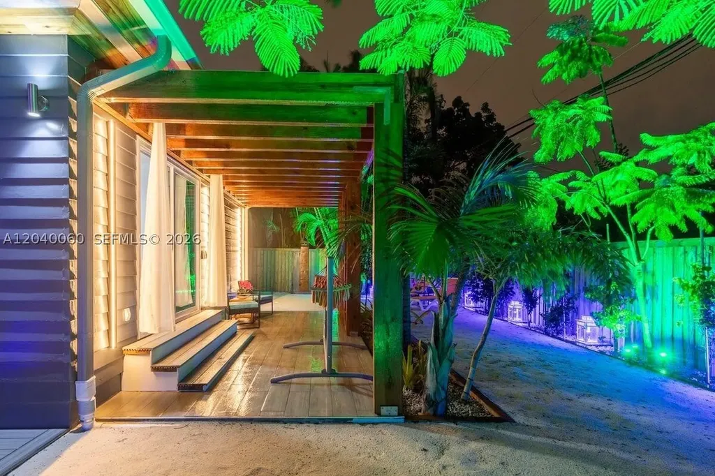 1232 NE 16th Terrace Fort Lauderdale FL 33304