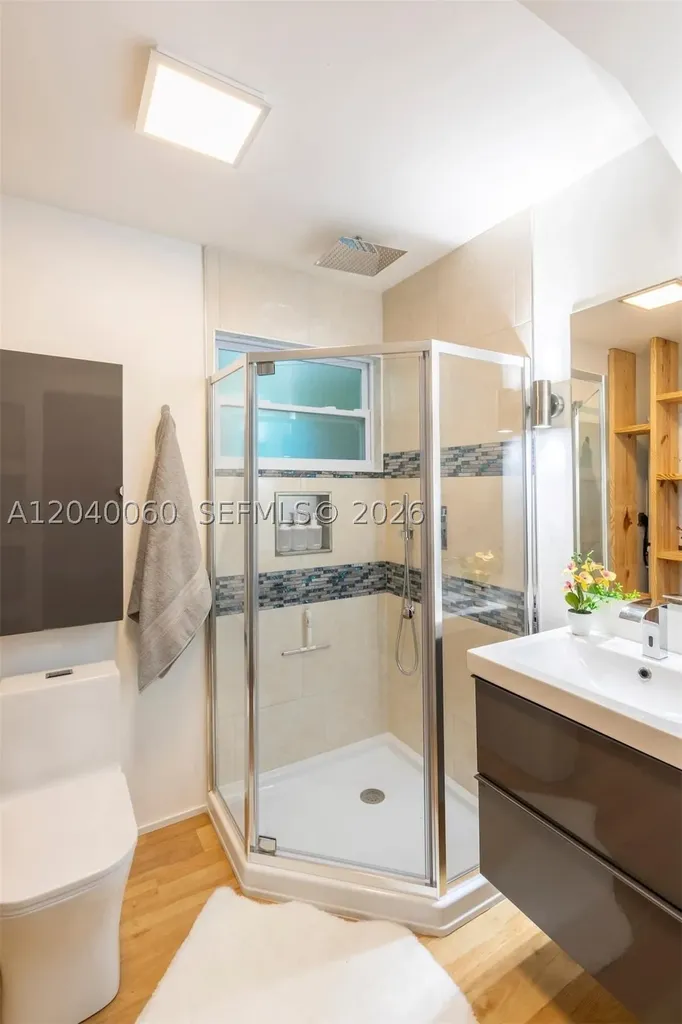 1232 NE 16th Terrace Fort Lauderdale FL 33304