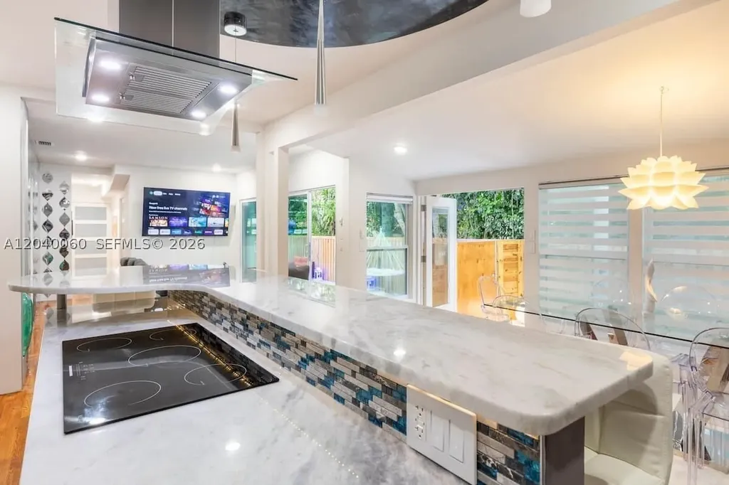 1232 NE 16th Terrace Fort Lauderdale FL 33304
