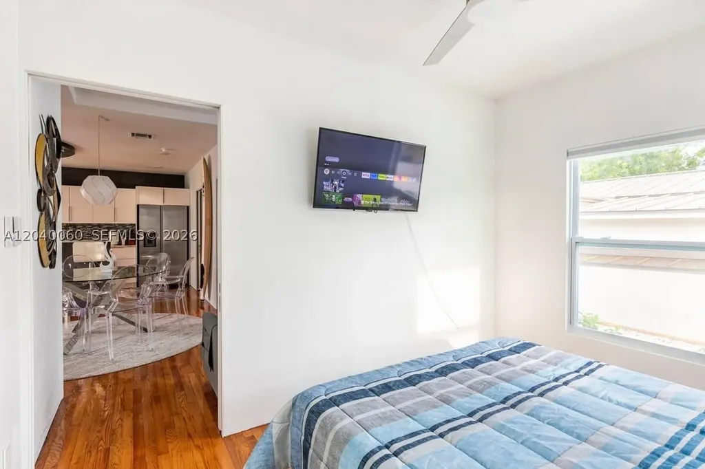1232 NE 16th Terrace Fort Lauderdale FL 33304