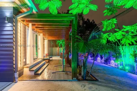 1232 NE 16th Terrace Fort Lauderdale FL 33304