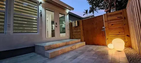 1232 NE 16th Terrace Fort Lauderdale FL 33304