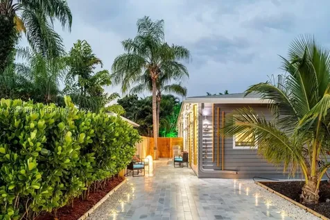 1232 NE 16th Terrace Fort Lauderdale FL 33304