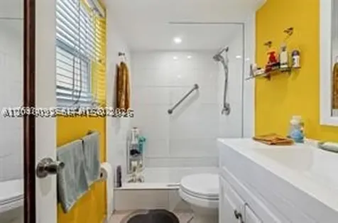 90 NE 19th Avenue Deerfield Beach FL 33441