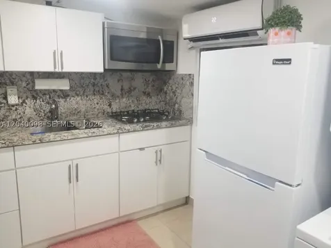 4074 NW 4th Street Miami FL 33126
