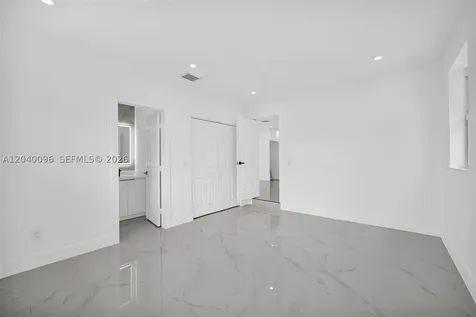 3320 NW 172nd Terrace Miami Gardens FL 33056