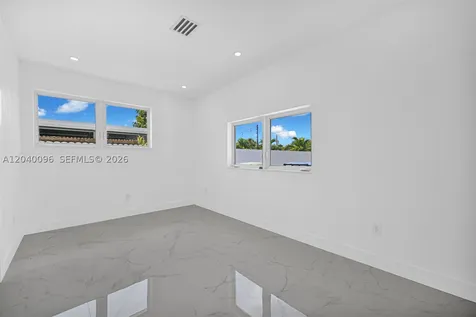 3320 NW 172nd Terrace Miami Gardens FL 33056
