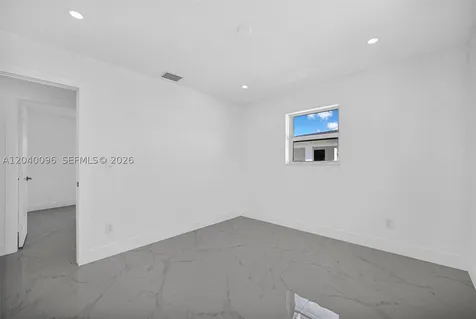 3320 NW 172nd Terrace Miami Gardens FL 33056
