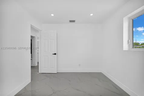 3320 NW 172nd Terrace Miami Gardens FL 33056