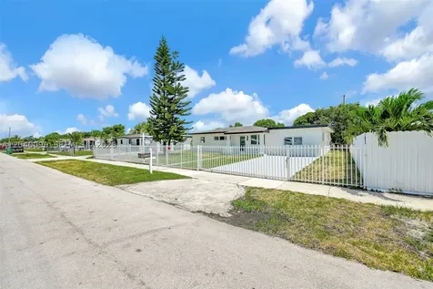 3320 NW 172nd Terrace Miami Gardens FL 33056