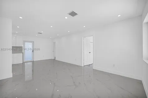 3320 NW 172nd Terrace Miami Gardens FL 33056