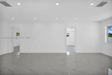 3320 NW 172nd Terrace Miami Gardens FL 33056