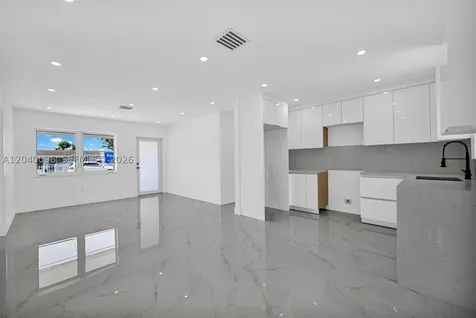 3320 NW 172nd Terrace Miami Gardens FL 33056