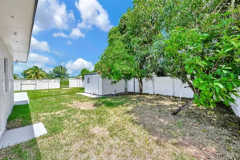 3320 NW 172nd Terrace Miami Gardens FL 33056
