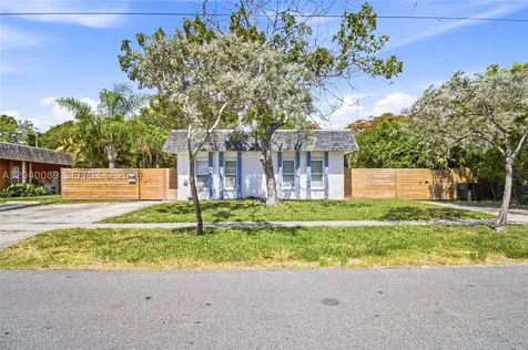 610 SW 2nd Avenue Dania Beach FL 33004