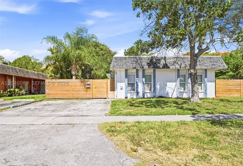 610 SW 2nd Avenue Dania Beach FL 33004