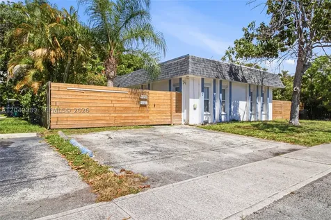 610 SW 2nd Avenue Dania Beach FL 33004