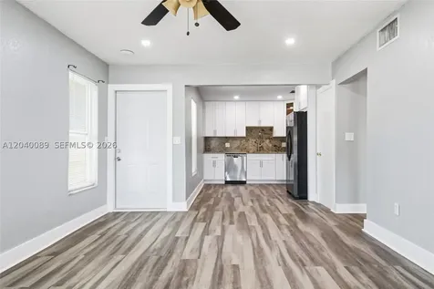 610 SW 2nd Avenue Dania Beach FL 33004