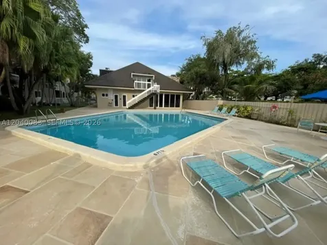 8103 Camino Real Miami FL 33143