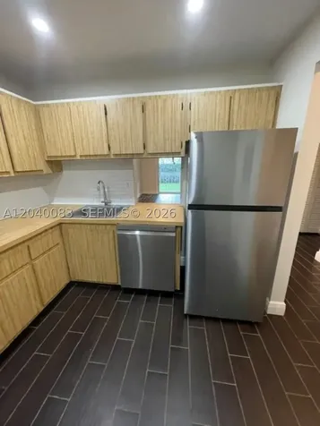 8103 Camino Real Miami FL 33143