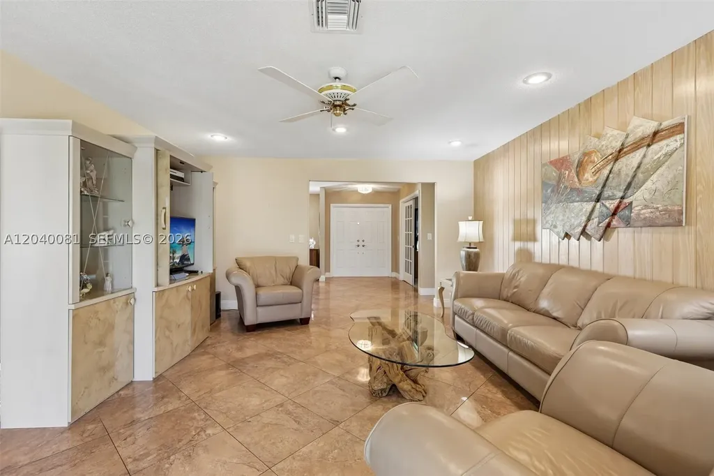 2518 NW 121st Drive Coral Springs FL 33065