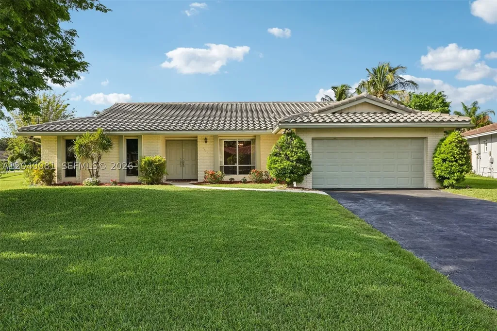 2518 NW 121st Drive Coral Springs FL 33065