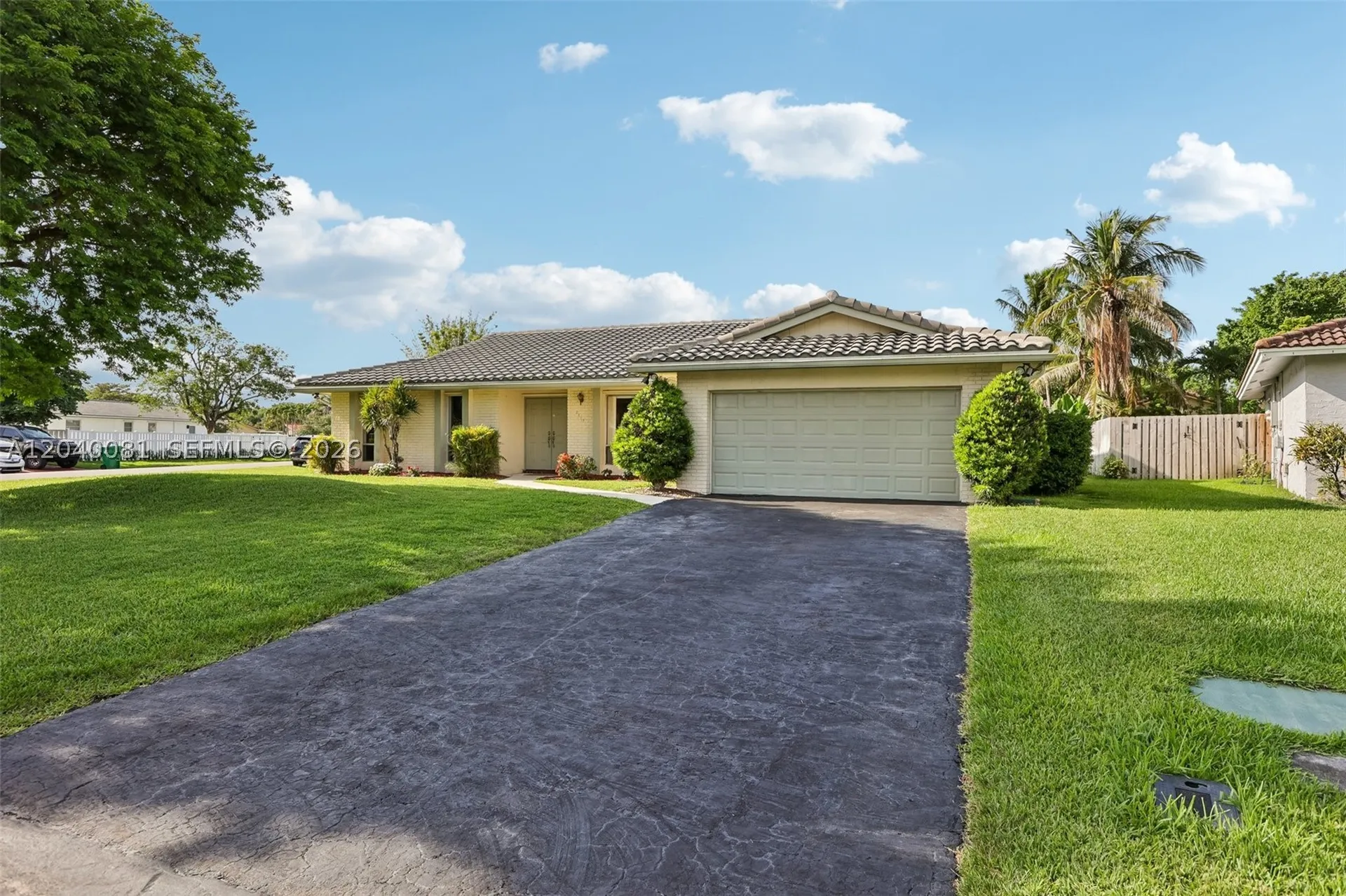 2518 NW 121st Drive Coral Springs FL 33065