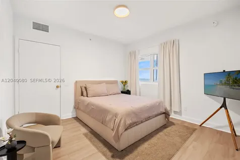 14951 Royal Oaks Lane North Miami FL 33181